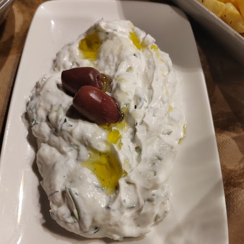 Opinii despre Dimitris Kitchen în Ασπροβάλτα - Γαστρονομία και φιλοξενία