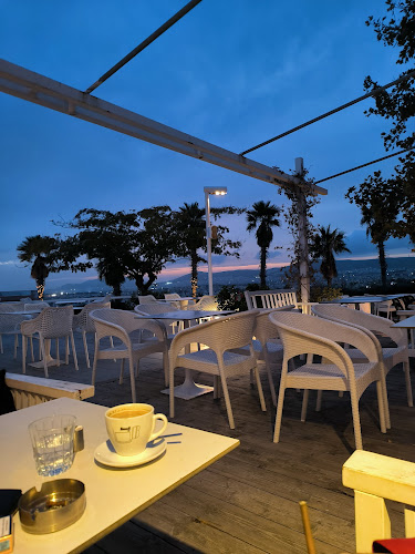 Θέα Δηλαβέρη - Γαστρονομία και φιλοξενία