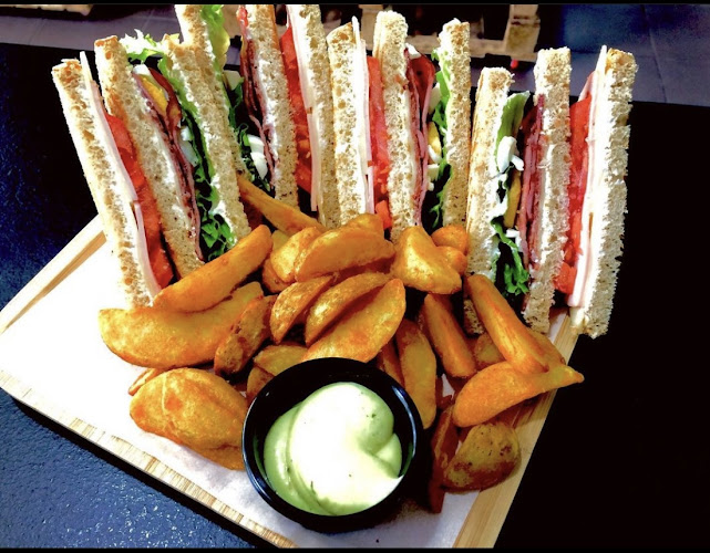 Boogie's Burgers - Γαστρονομία και φιλοξενία