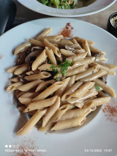 Opinii despre La Rocca în Καβάλα - Γαστρονομία και φιλοξενία