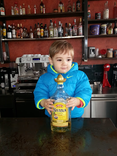 Opinii despre garage coffee în Κορωπί - Γαστρονομία και φιλοξενία