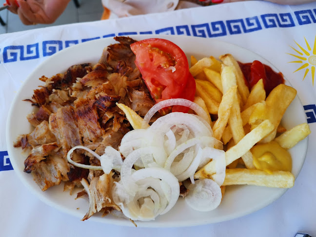 "Τα αδέρφια" Κοτόπουλα στα κάρβουνα - Σταυρός