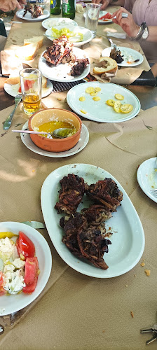 Comentarii opinii despre Ουζερί Πλάτανος