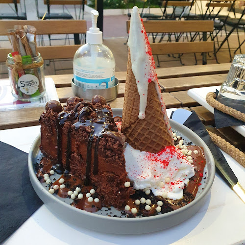 Sweet Spoon by Dimitris Drakos - Αργυρούπολη