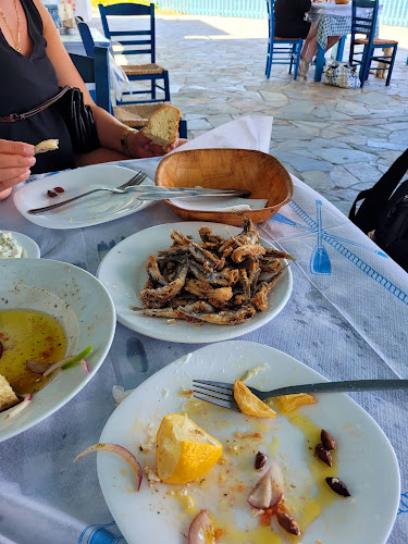 Fotinis Restaurant and Pansion