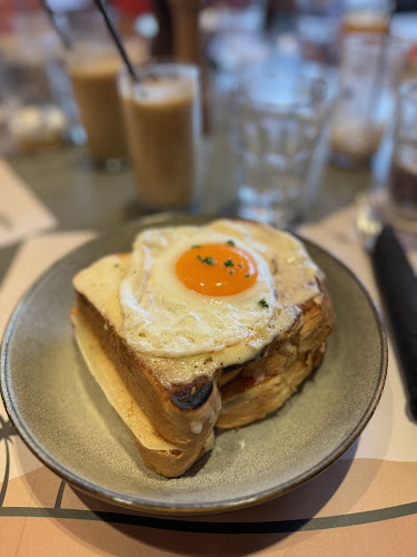 Garazaki - Γέρακας