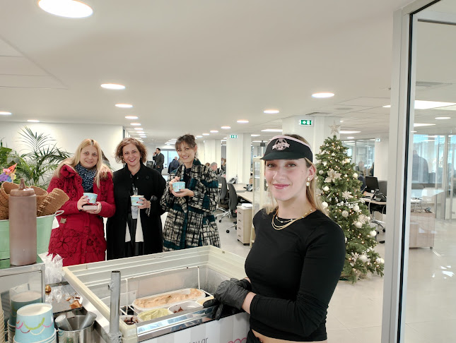 Comentarii opinii despre Mr & Mrs Cream