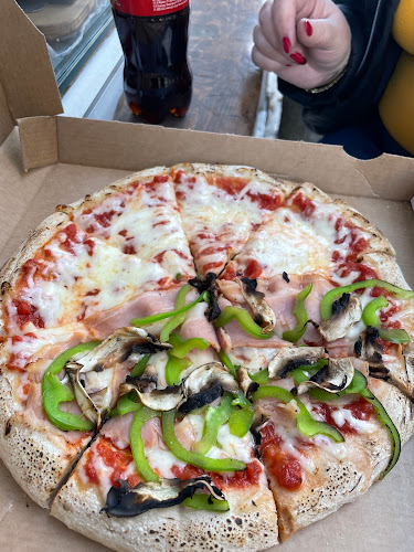 Comentarii opinii despre Pizza G by Gualtiero