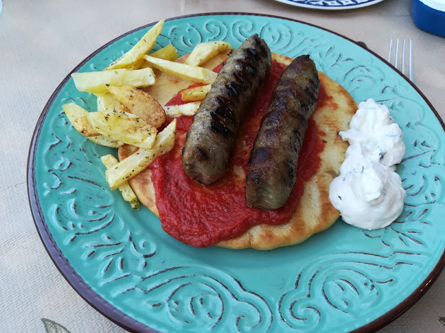 Hairi - Γαστρονομία και φιλοξενία