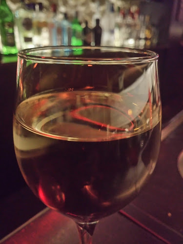 Comentarii opinii despre Old Habits