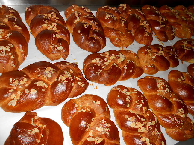 Opinii despre Ζαχαροπλαστείο ''Ανανάς'' în Καλαμπάκα - Γαστρονομία και φιλοξενία