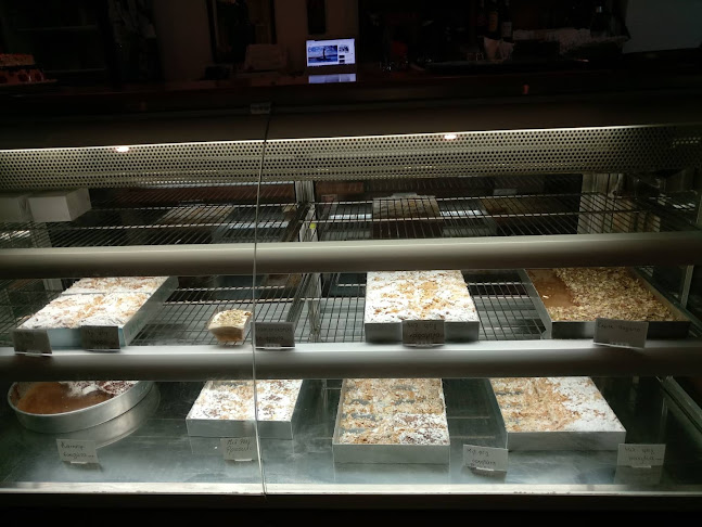 Marinos - Γαστρονομία και φιλοξενία