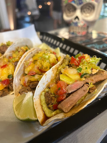 Comentarii opinii despre Taco Truck