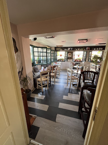 Chevalier - Γαστρονομία και φιλοξενία