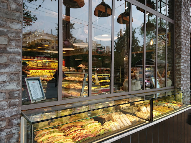 Μυλωνας αρτοποιείο - Αθήνα