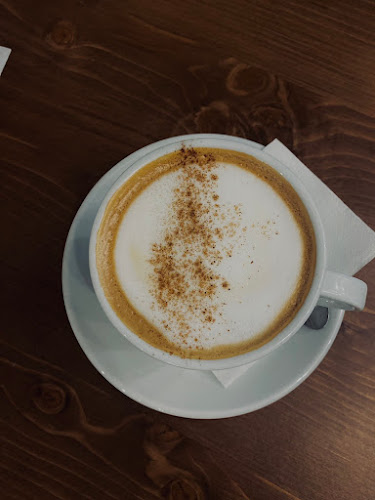 Opinii despre DOMUS cafe-bar în Σωτήρα - Γαστρονομία και φιλοξενία