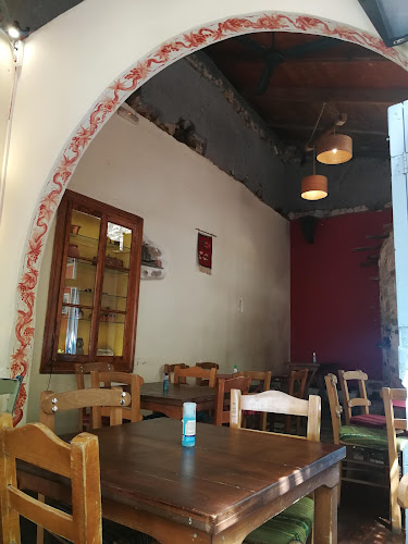 Συντρίμμι Συνεργατικό Καφενείο - Αθήνα