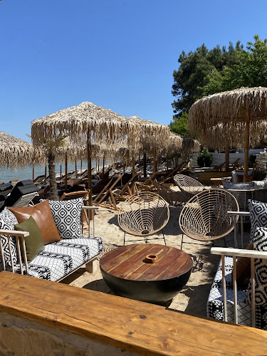 Pachis Beach Bar - Γαστρονομία και φιλοξενία