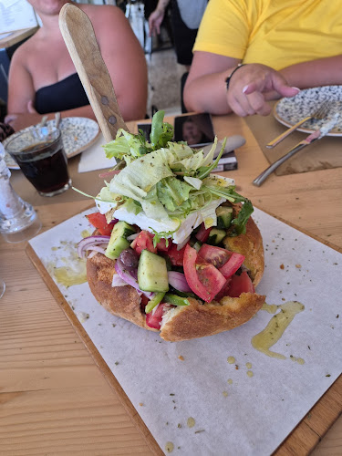 Opinii despre Πιρούνι και Μαχαίρι în Πέρδικα - Γαστρονομία και φιλοξενία