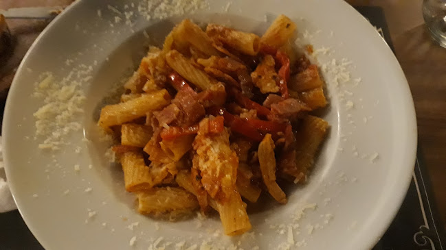 Μεταξά 3, Ασπροβάλτα 570 21