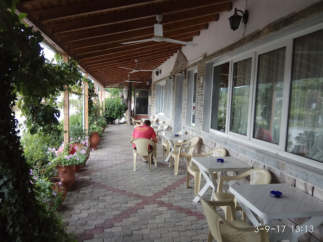 Ταβερνα λιοντας