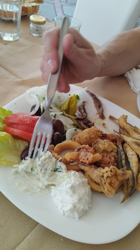 Comentarii opinii despre Fifty-fifty cafe restaurant