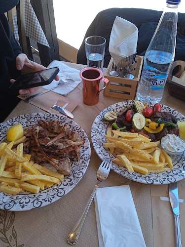 Ταβέρνα Ψησταριά Αηδόνια Βυτίνας - Γαστρονομία και φιλοξενία