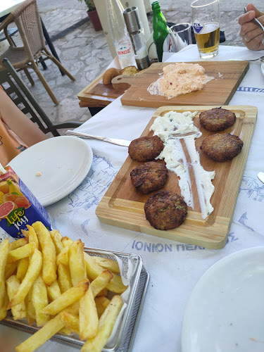 Ελευθέριο, Βρύσες 460 30