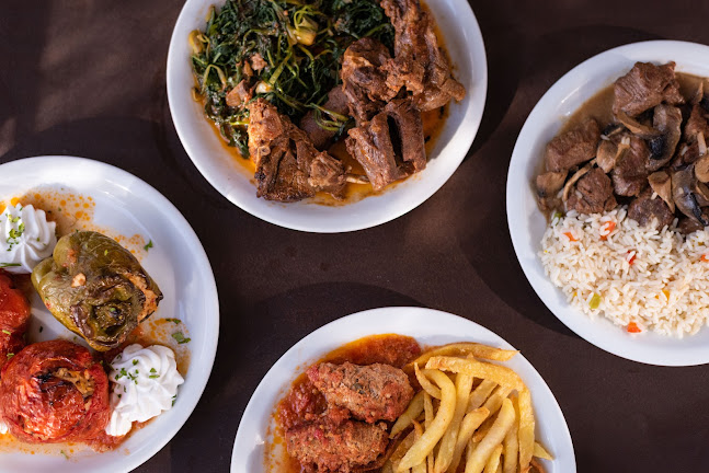 Το Δίχαλο Χανιά