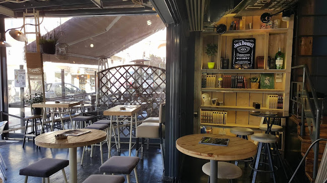 made in LOFT - Λιβαδειά