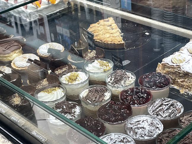 Opinii despre Αφοι Στεργίου Ο.Ε în Βούλα - Γαστρονομία και φιλοξενία