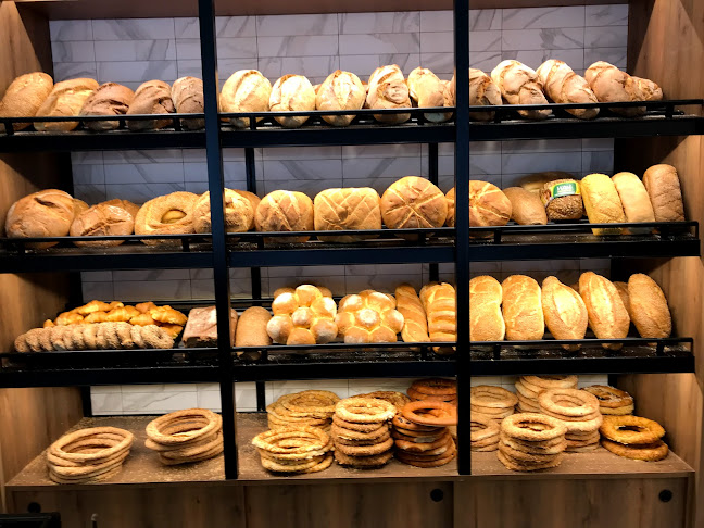 Opinii despre «Προκόπης» Αρτοποιείο - Ζαχαροπλαστείο în Πειραιάς - Γαστρονομία και φιλοξενία