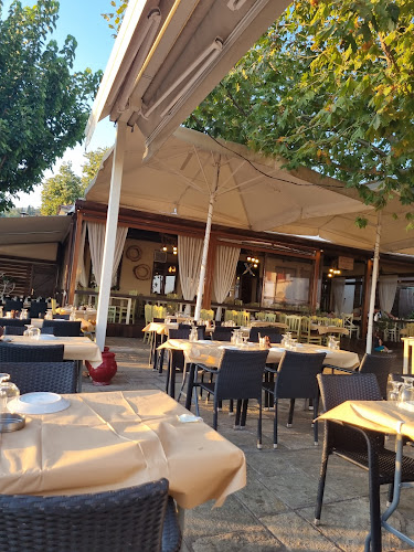 Τα σκαλάκια της χαράς - Γαστρονομία και φιλοξενία