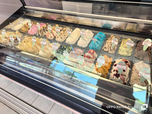 Opinii despre Grand Gelato Tigkaki în Τιγκάκι - Γαστρονομία και φιλοξενία