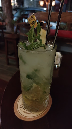 Comentarii opinii despre Saloon The Pub