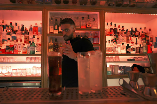 Comentarii opinii despre Alley Cocktail Bar