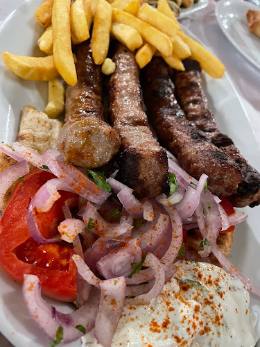 Opinii despre ΡΕΜΟΥΤΣΙΚΟ ΤΑΒΕΡΝΑ în 'Αγιος Δημήτριος - Γαστρονομία και φιλοξενία