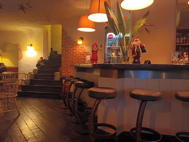 Κολλέγιο - Αθήνα