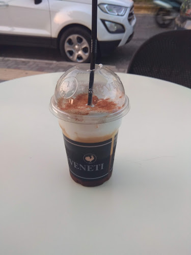 Opinii despre ΦΟΥΡΝΟΣ ΒΕΝΕΤΗ FOOD HALL | Αργυρούπολη în Αθήνα - Γαστρονομία και φιλοξενία