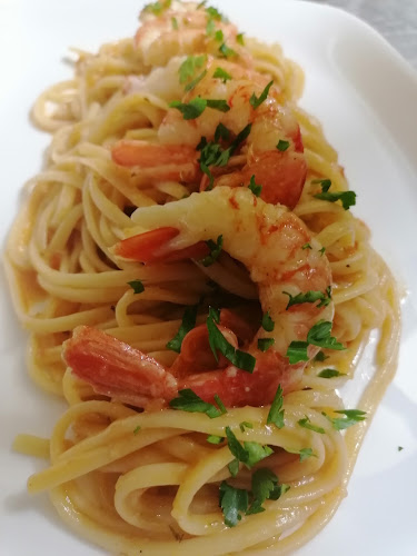 Δουμπιώτου 2, Πολύγυρος 631 00