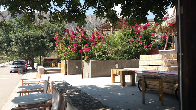 Fisheye on the beach - Δομβραίνα