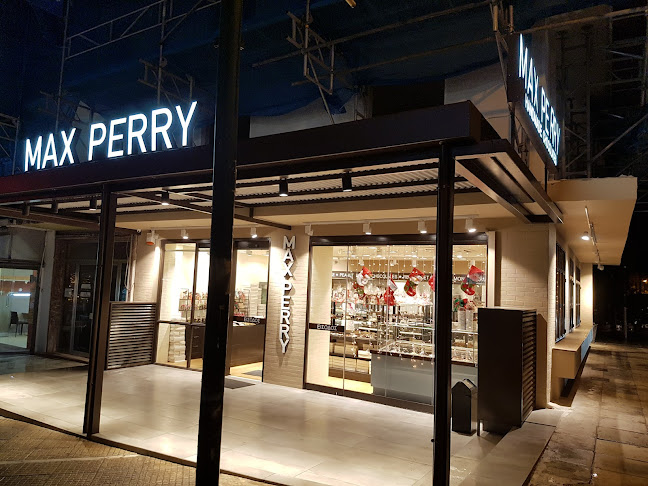 MAX PERRY Χαλανδρίου - Χαλάνδρι