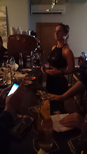 Ουζερί Ντίνα