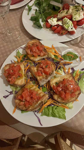 Opinii despre ΛΑ ΦΑΜΙΛΙΑ în Κέρκυρα - Γαστρονομία και φιλοξενία