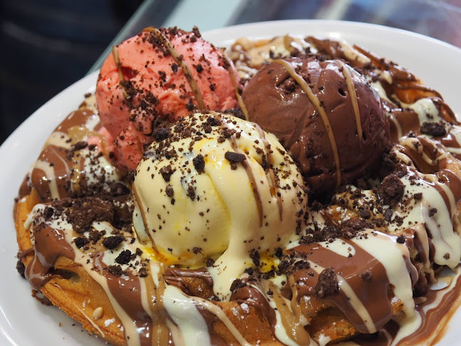 Slourp Ice Cream Waffles & Coffee