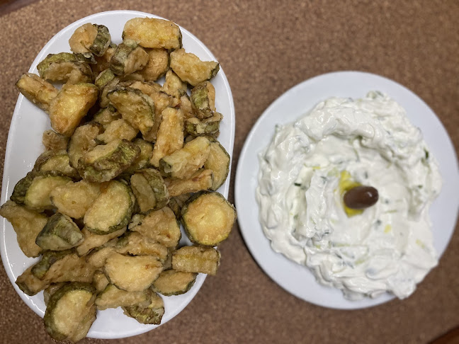 ΡΕΜΟΥΤΣΙΚΟ ΤΑΒΕΡΝΑ