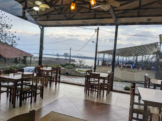 Opinii despre Ταβέρνα Παραλίμνη în Λιθότοπος - Γαστρονομία και φιλοξενία