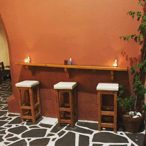 Comentarii opinii despre Ampelos Wine Bar