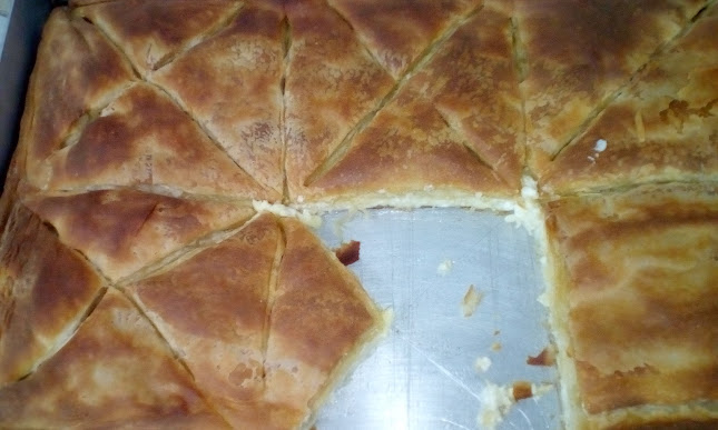 Opinii despre Μπουγάτσα Τερζής în Λαγκαδάς - Γαστρονομία και φιλοξενία