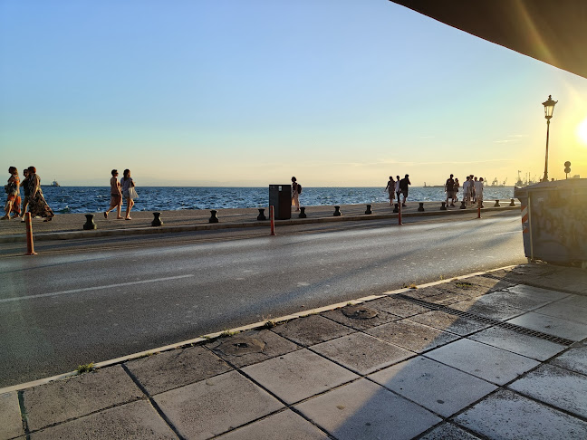 Μπαλκονάκι - Γαστρονομία και φιλοξενία